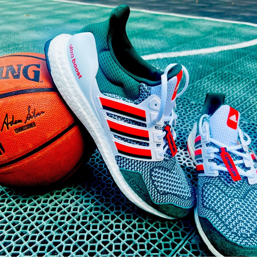 🆕 ADIDAS NCAA x UltraBoost 1.0 'Miami Hurricanes' - NEW - Men Sizes 13 and 10.5